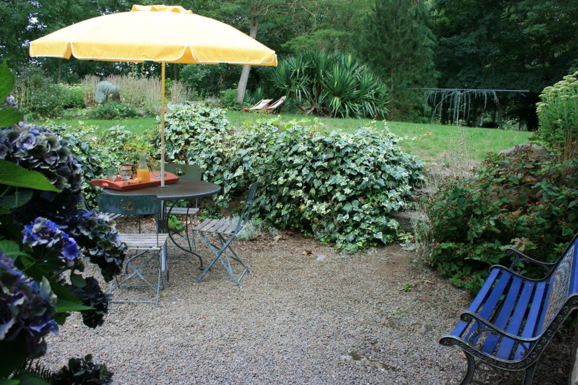 Bed and Breakfast Au Pont Ricoul Saint-Pierre-de-Plesguen Exterior foto