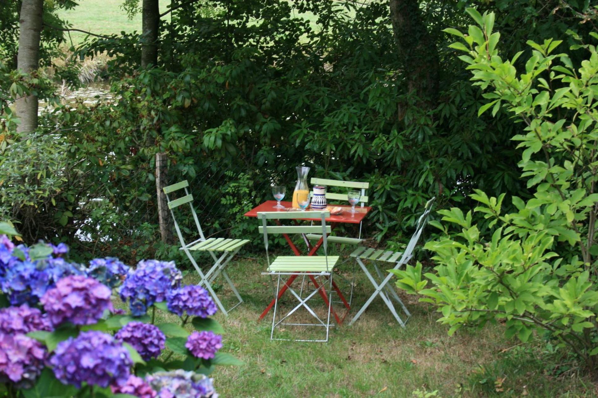 Bed and Breakfast Au Pont Ricoul Saint-Pierre-de-Plesguen Exterior foto
