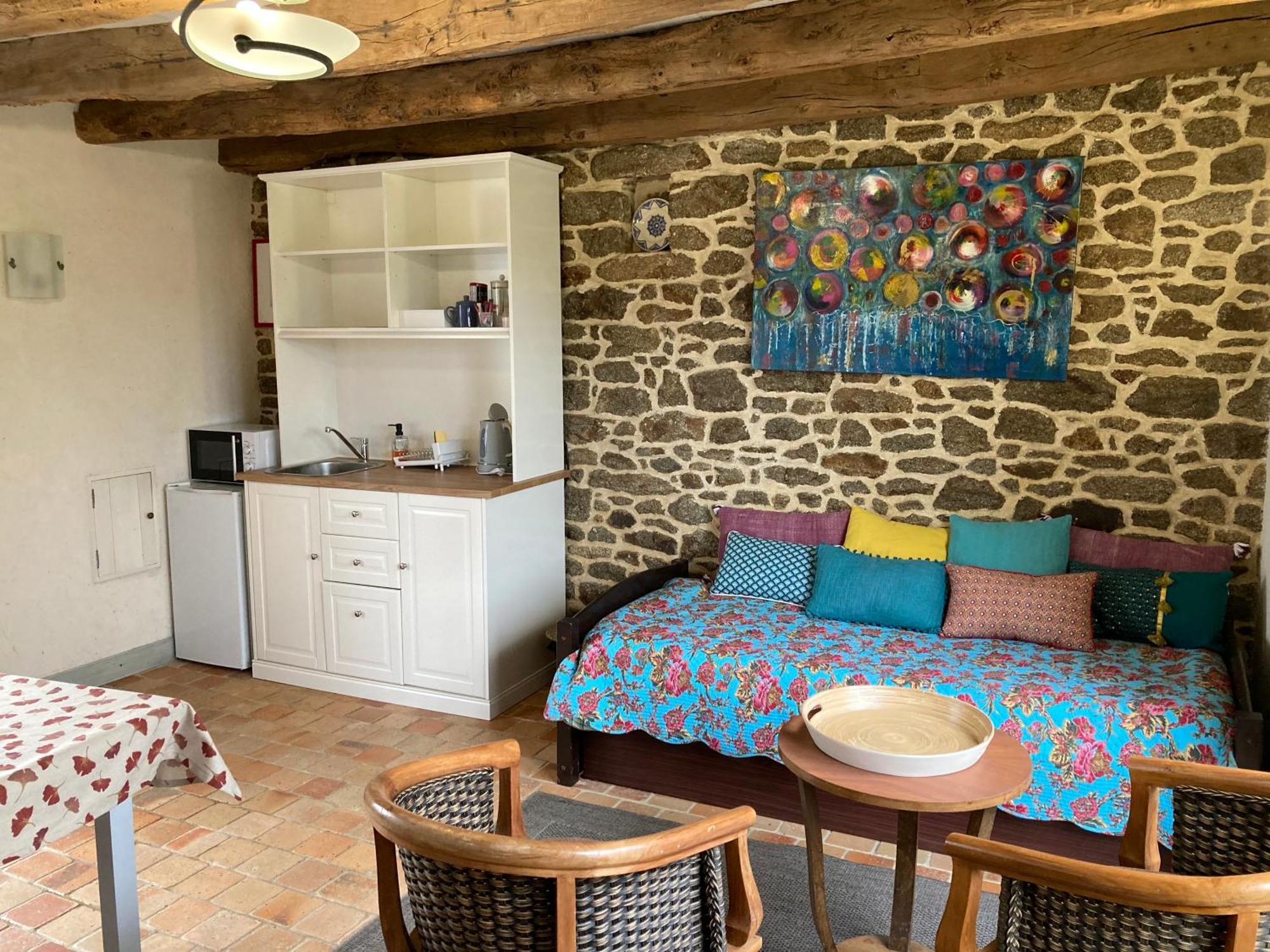 Bed and Breakfast Au Pont Ricoul Saint-Pierre-de-Plesguen Exterior foto